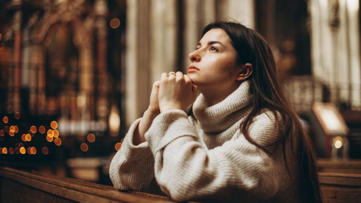 How Churches Support Prayer Requests Privately and Confidentially